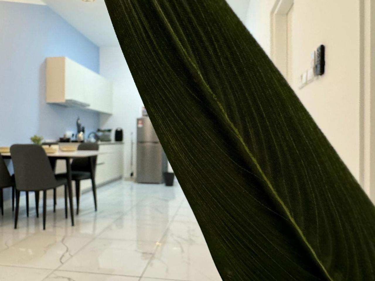 Cubic Botanical By Ancubic, Bangsar South, Kl By Hometaric Apartment *