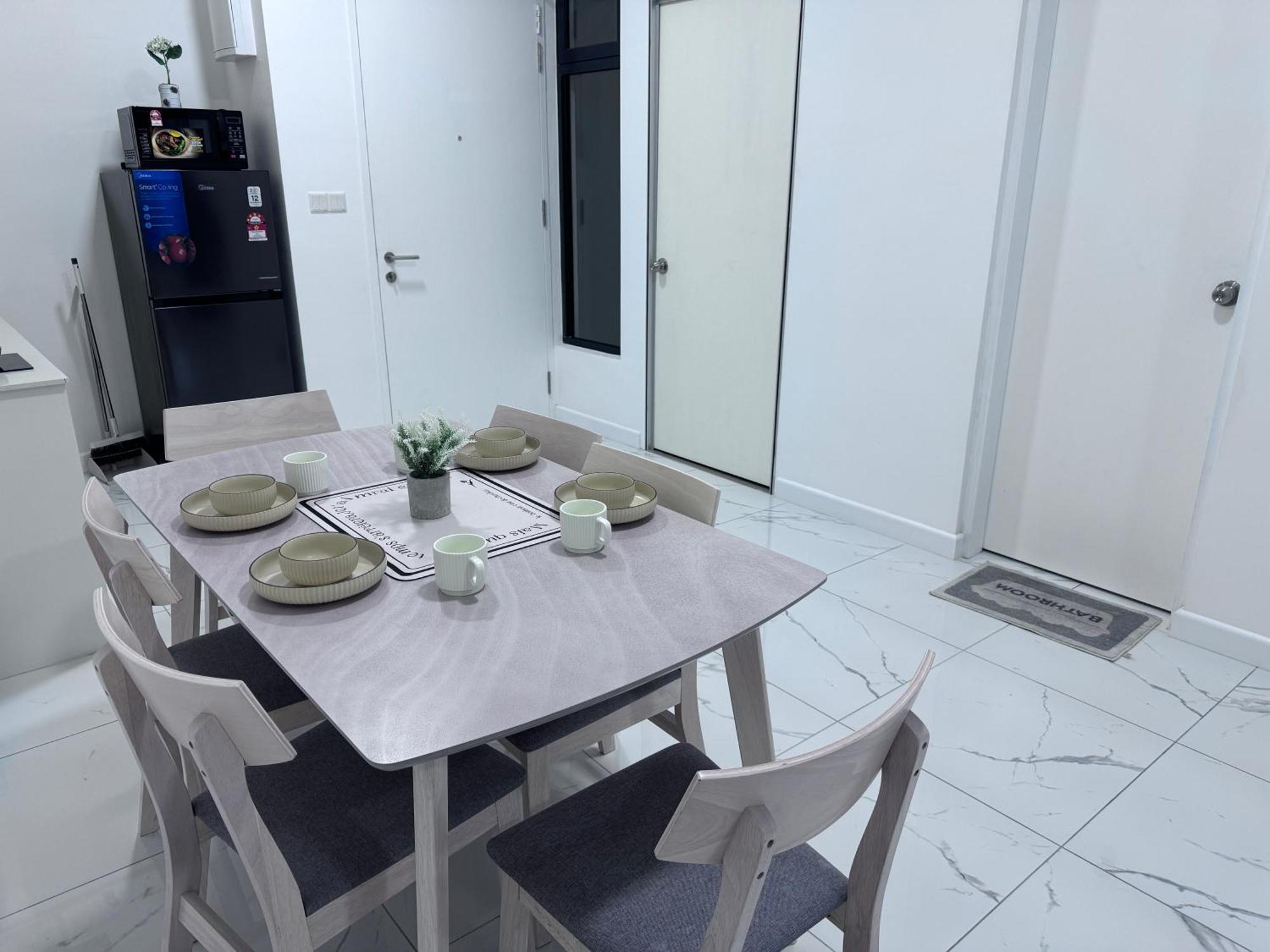 Apartment Cubic Botanical By Ancubic, Bangsar South, Kl By Hometaric